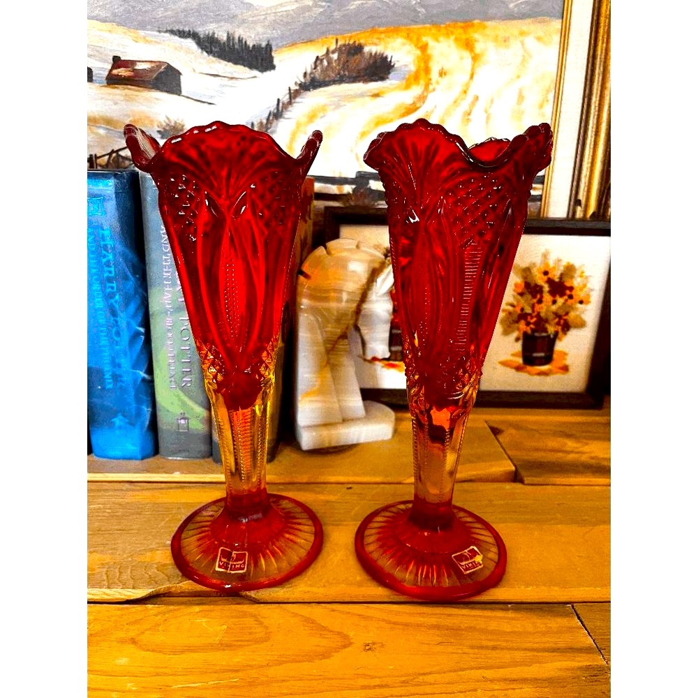 Two Vintage Viking Glass Amberina Bud Vase in Yesteryear Pattern Flared Scallope